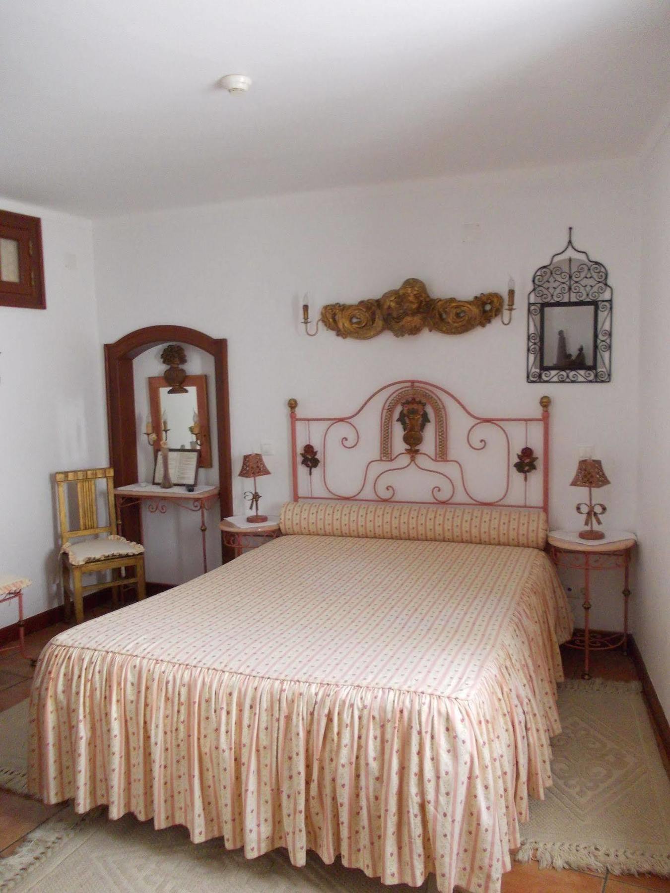 Casa De S. Thiago De Obidos Hotel ภายนอก รูปภาพ